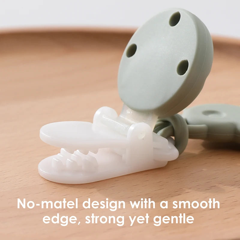 Giraffe Silicone Dummy Clip
