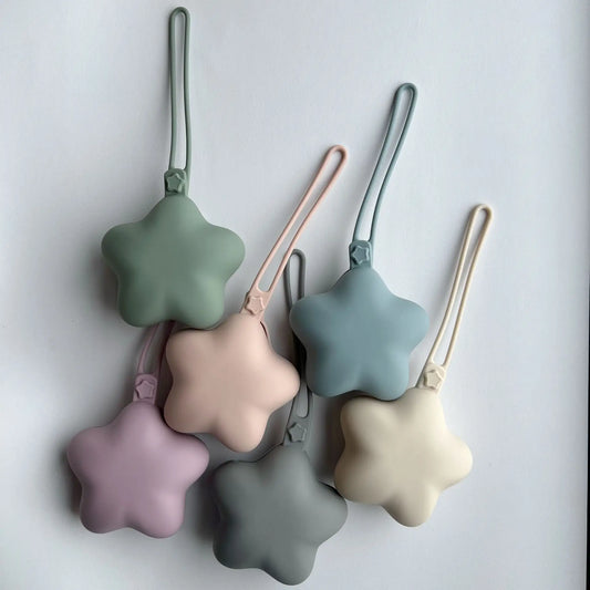 Silicone star dummy holder